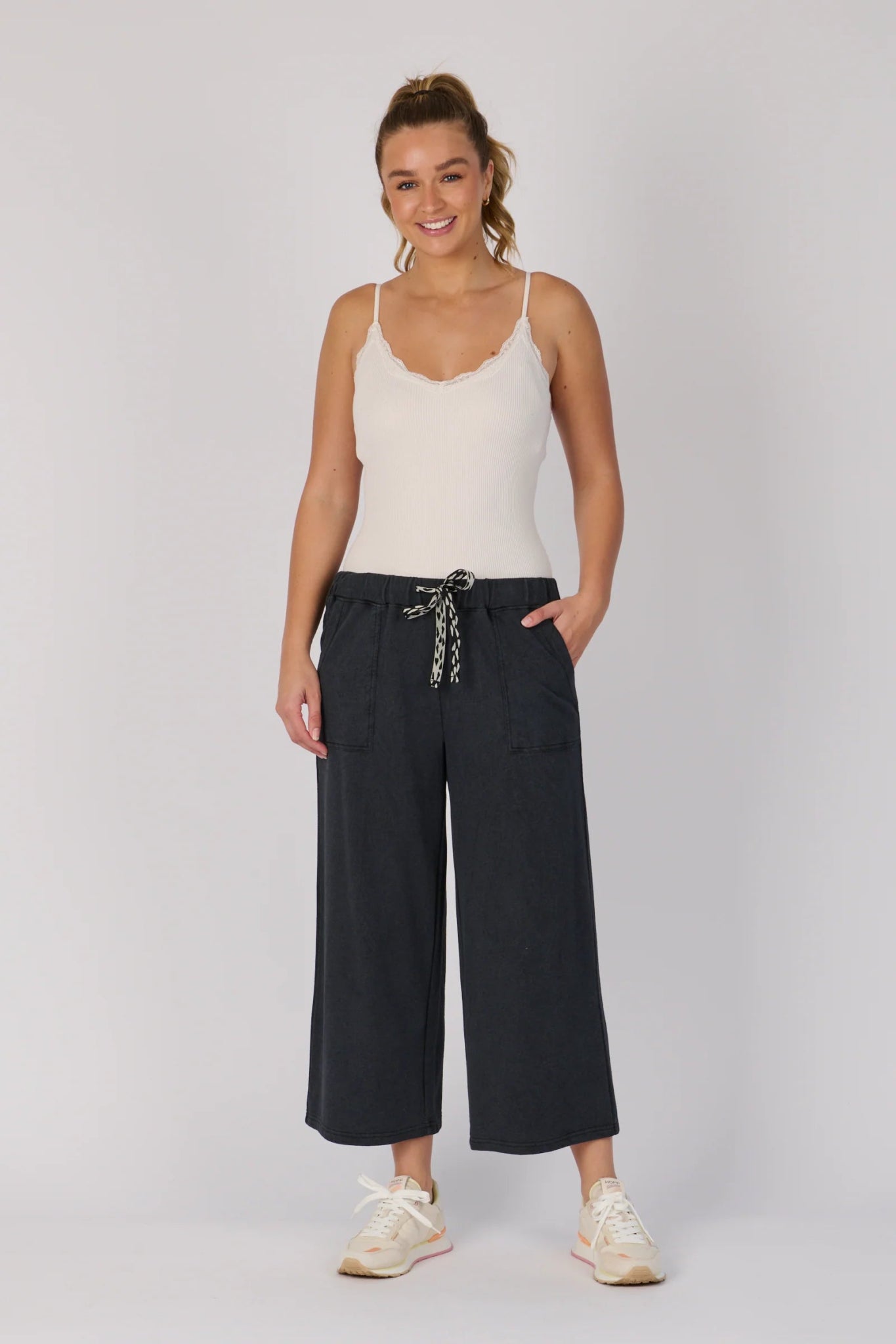 Wide Leg Cullotte (Black) - Something For Me