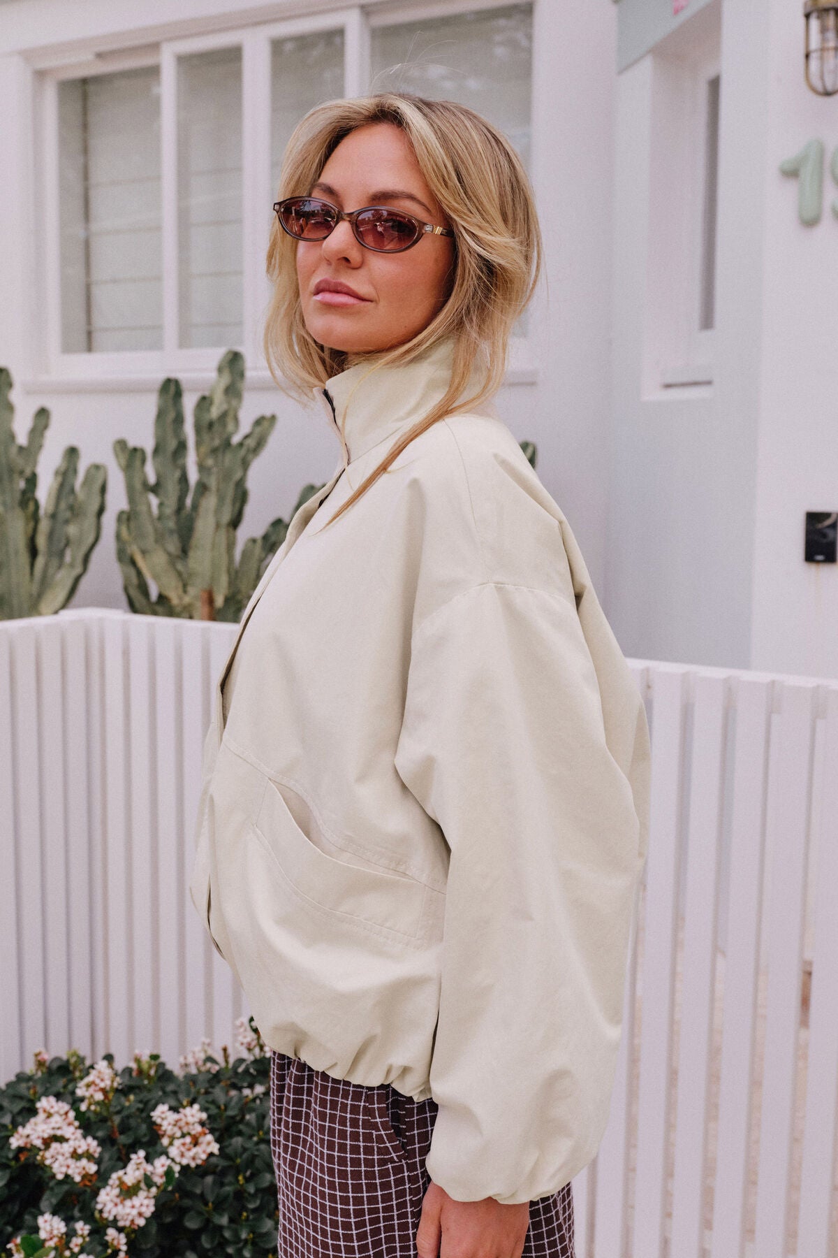 Gwen Bubble Jacket (Putty)