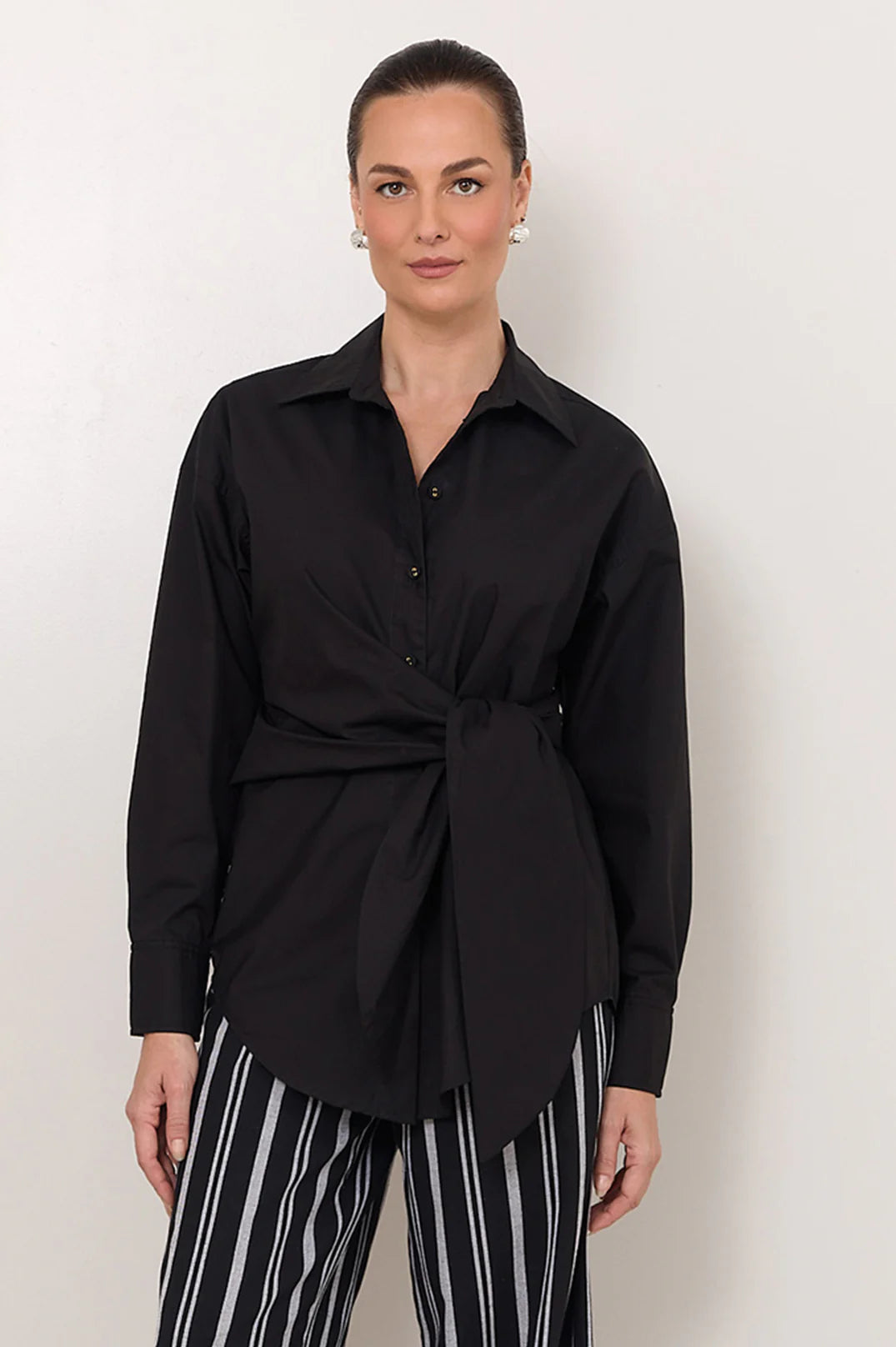 Mina Tie Waist Poplin Shirt (Black)