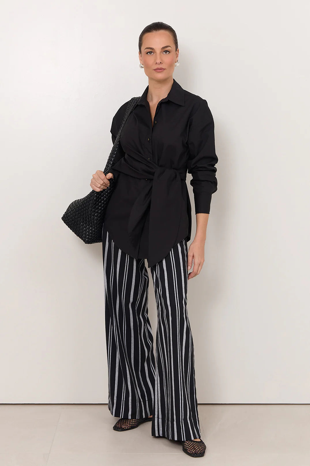Mina Tie Waist Poplin Shirt (Black)