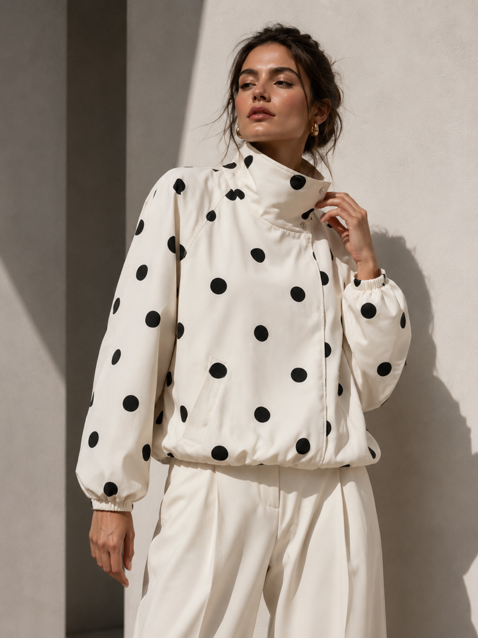 Amara Spray Jacket (Cream/Black)