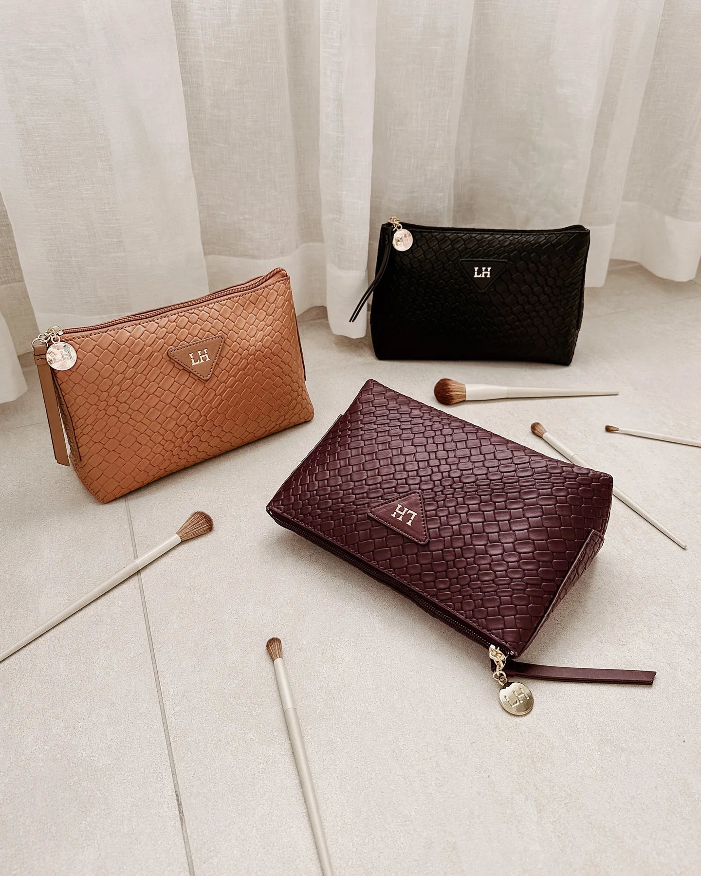 Carlo Makeup Bag (Burgundy) - Something For Me​​