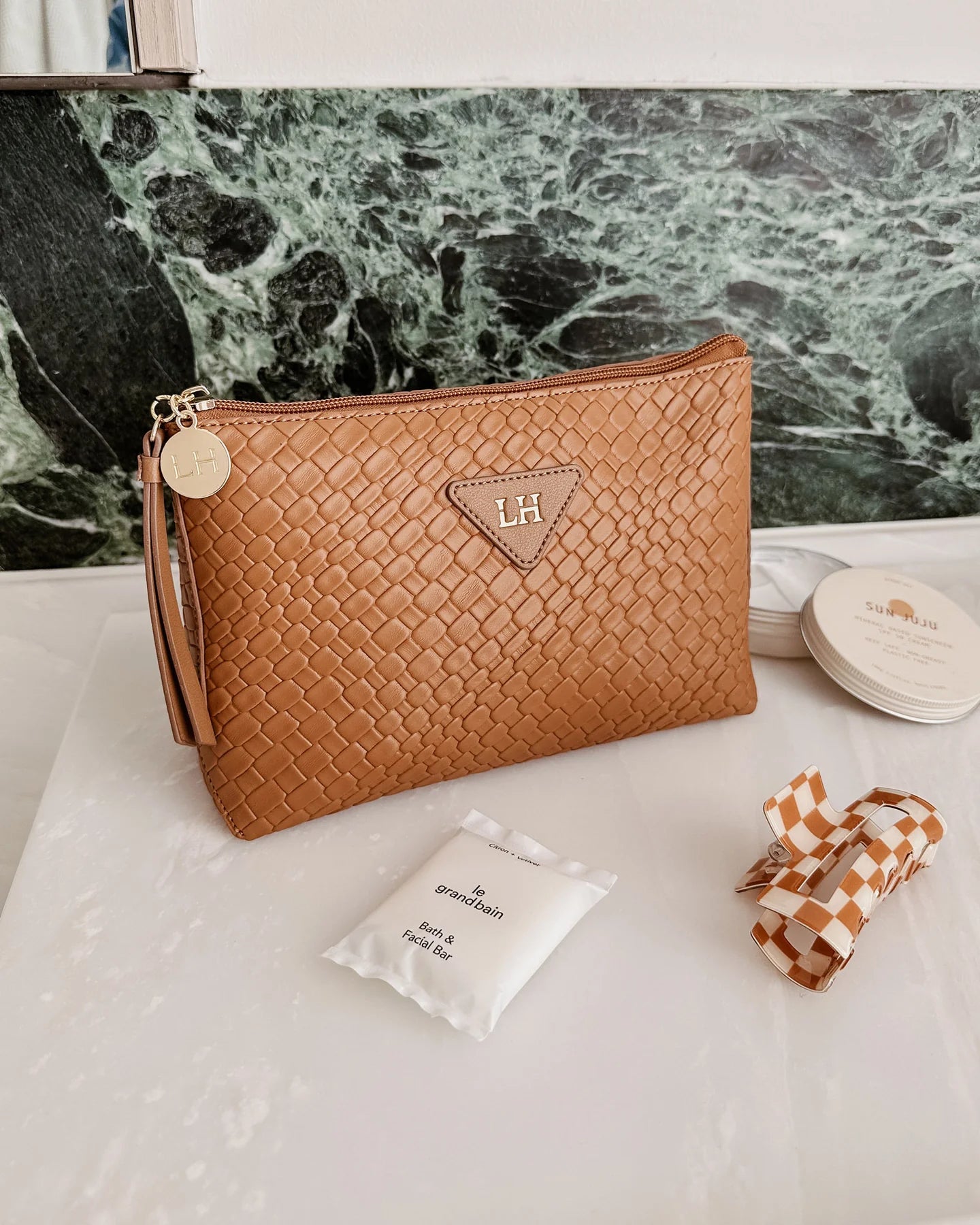 Carlo Makeup Bag (Caramel) - Something For Me​​