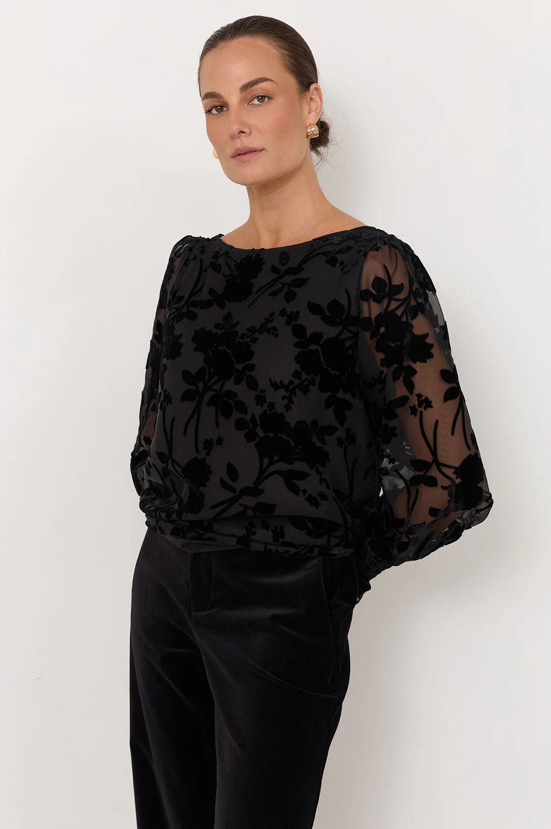 Clover Burnout Short Top (Black) - Something For Me​​