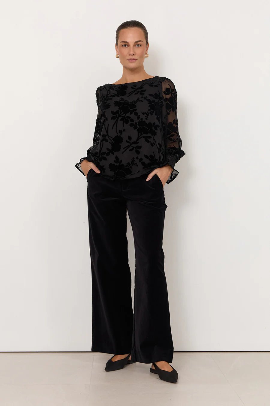 Clover Burnout Short Top (Black) - Something For Me​​