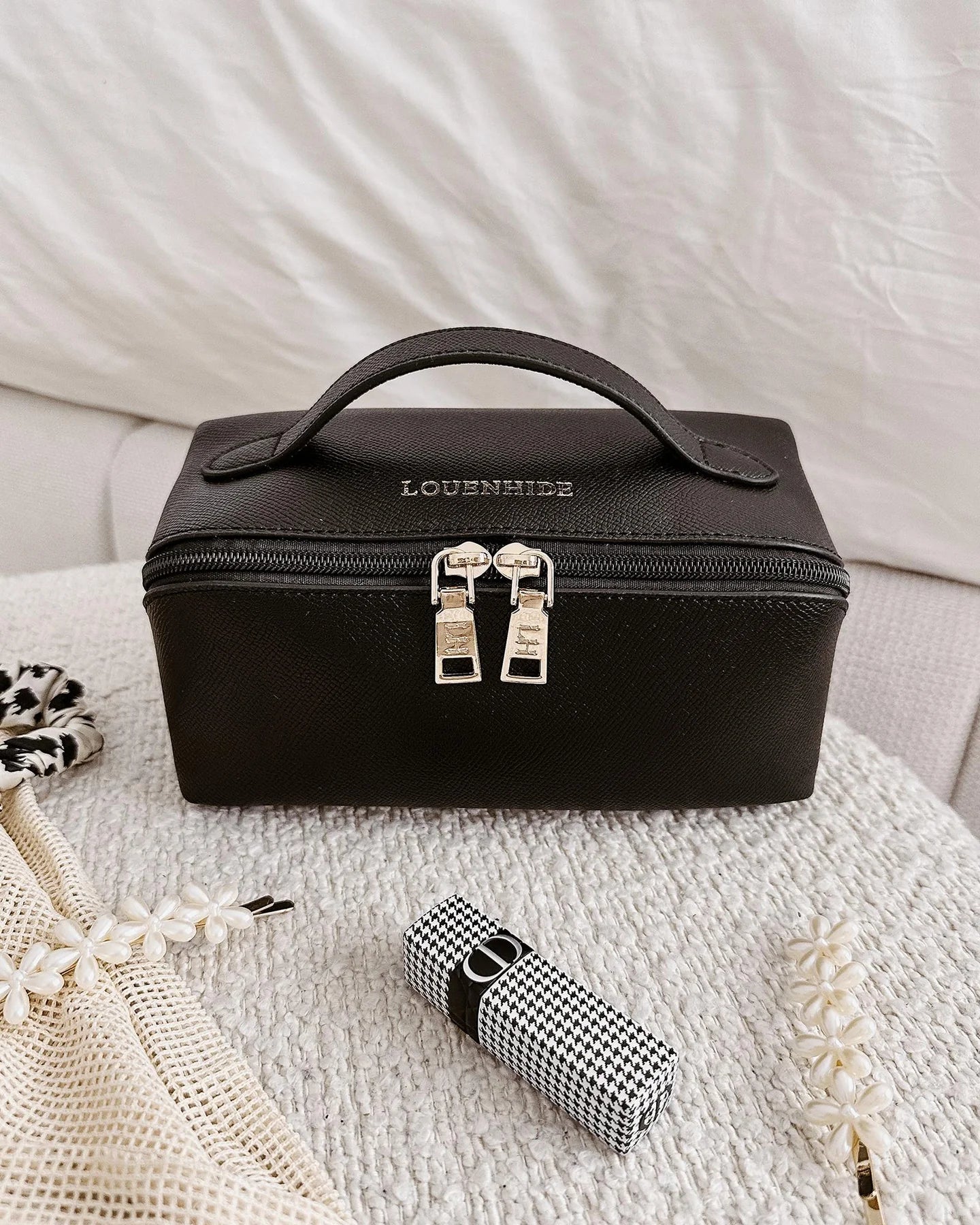 Ellis Makeup Bag (Black) - Something For Me​​