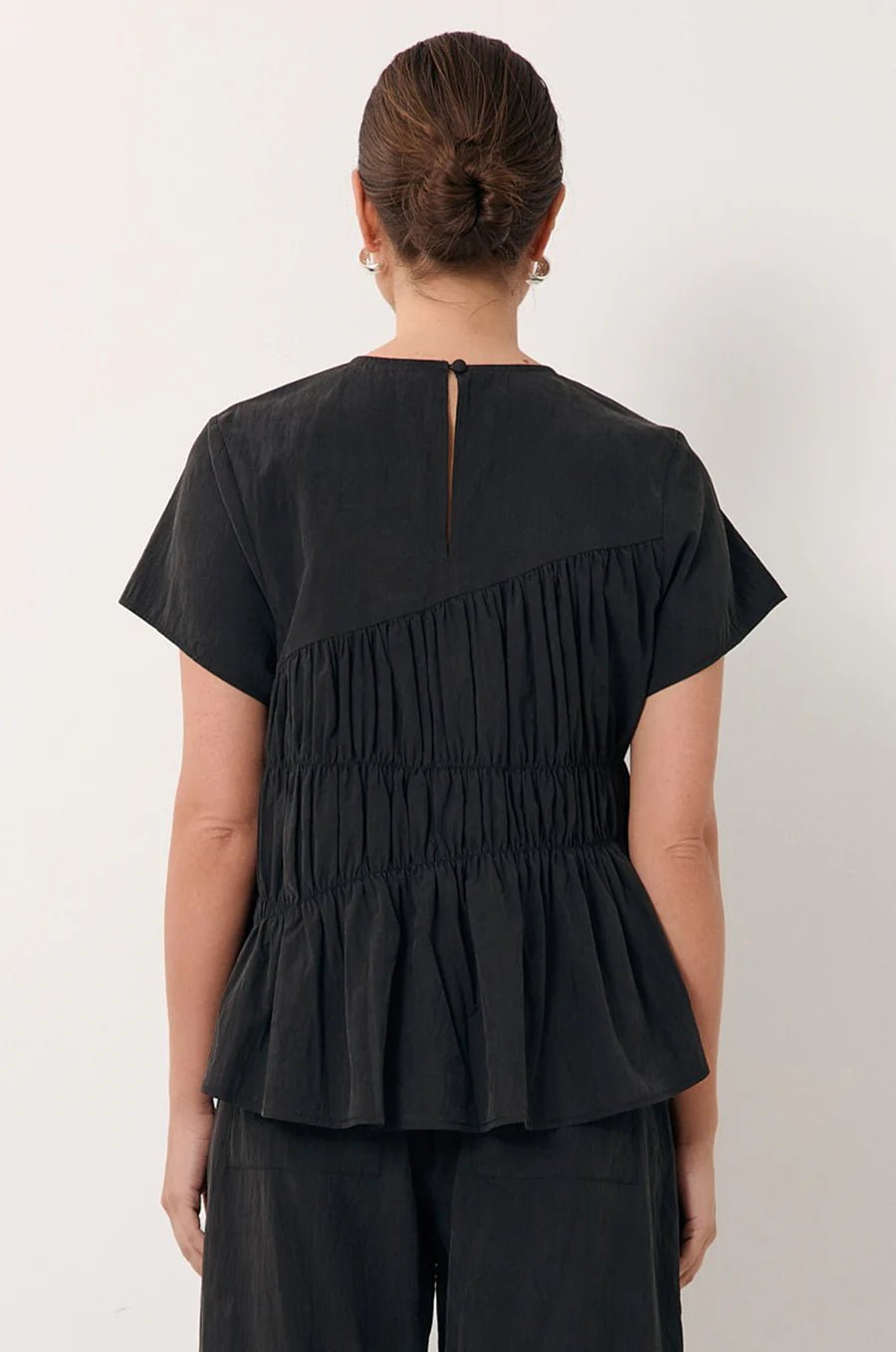 Evren Cap Sleeve Top (Black)  - Something For Me​​