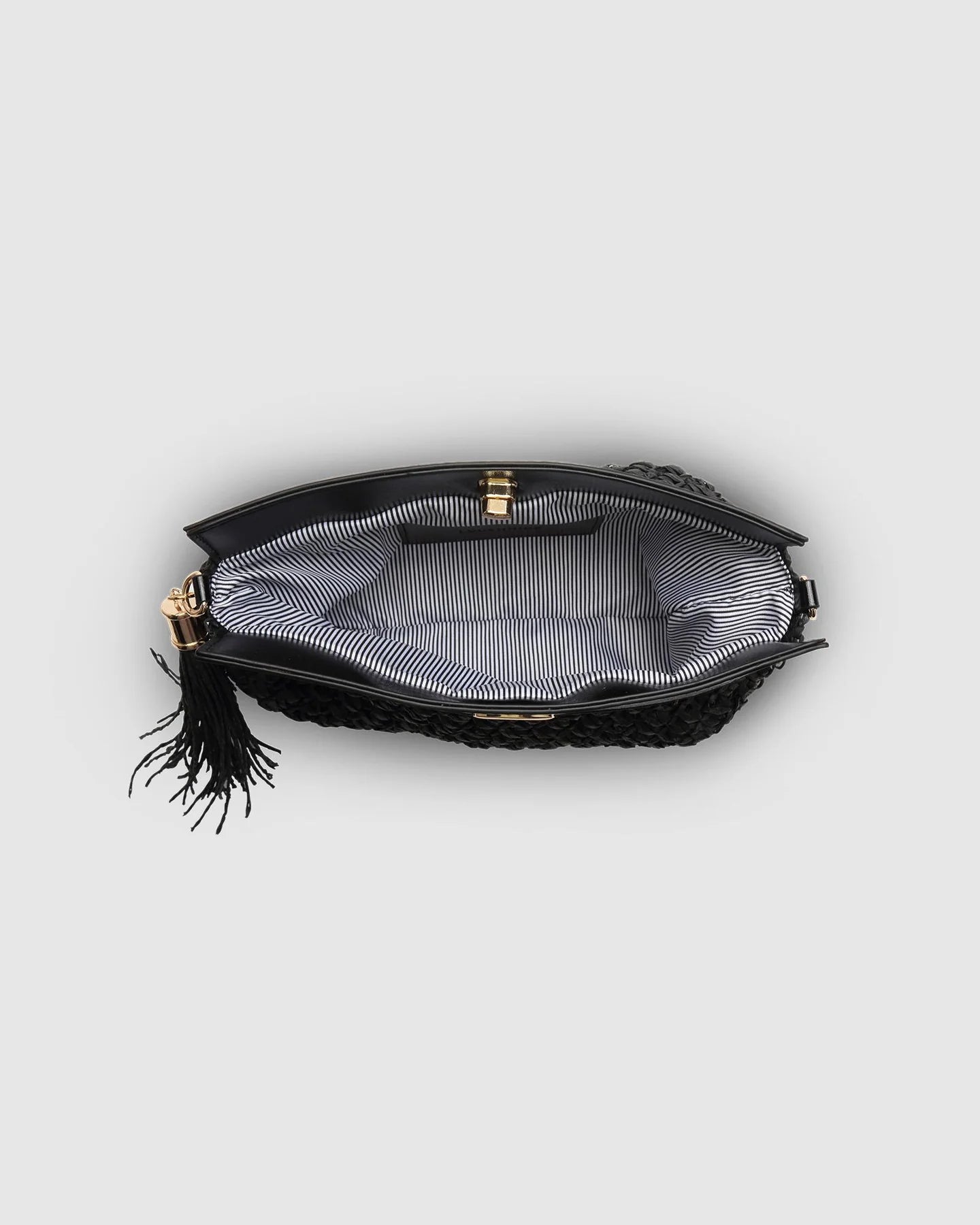 Fern Raffia Clutch (Black) - Something For Me​​