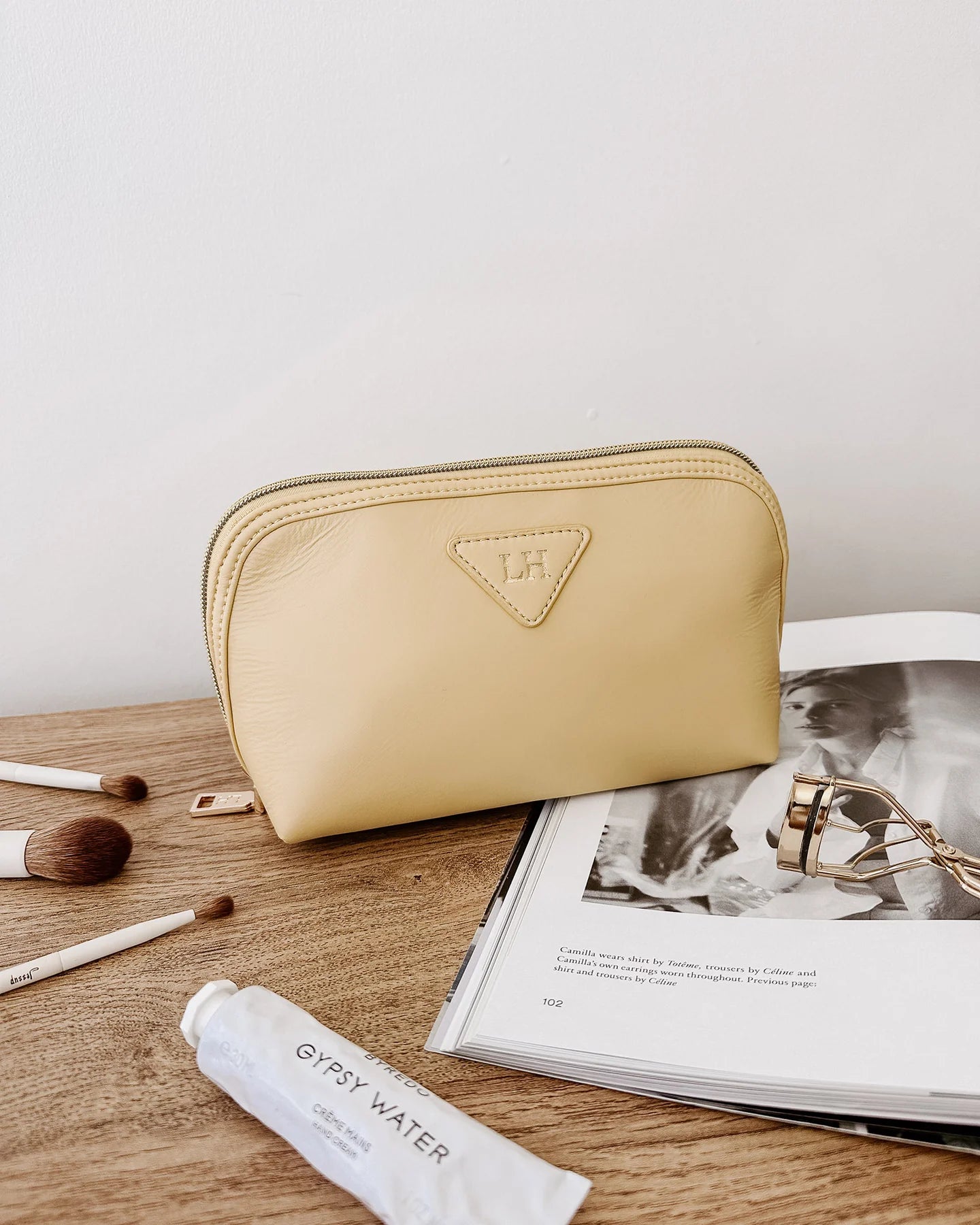 Greta Makeup Bag (Lemon) - Something For Me​​