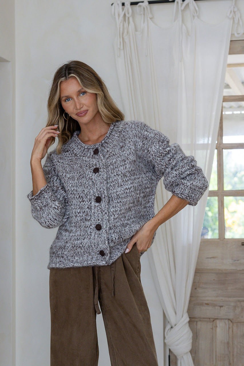 Iris Cardigan (Coffee/White) - Something For Me​​