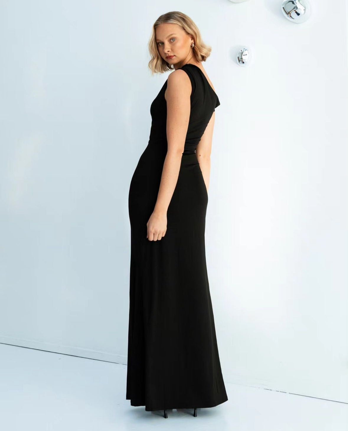 Leah Dress (Black) - Something For Me​​
