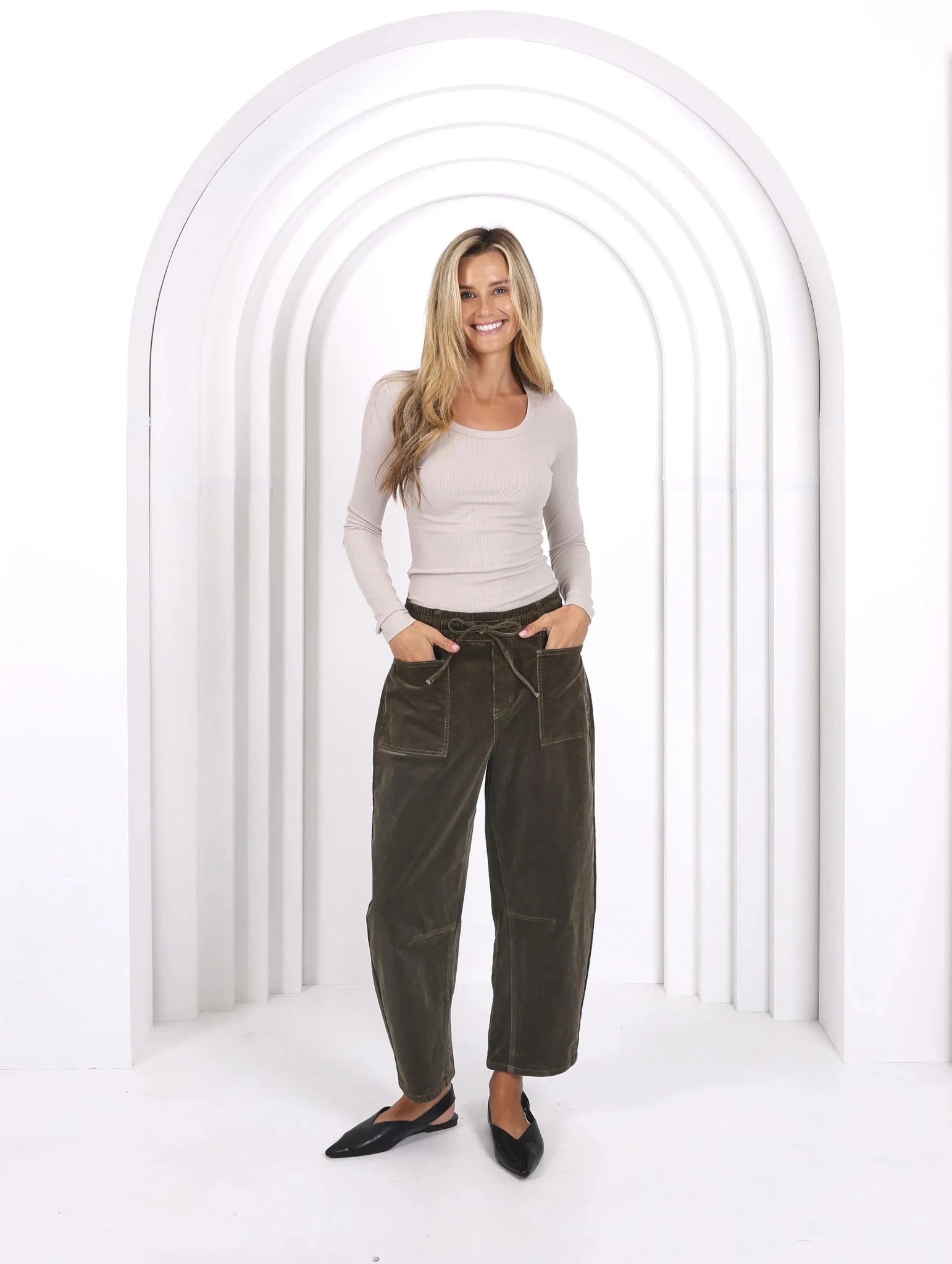 Leo Barrel Jeans (Forest Moss) - Something For Me​​