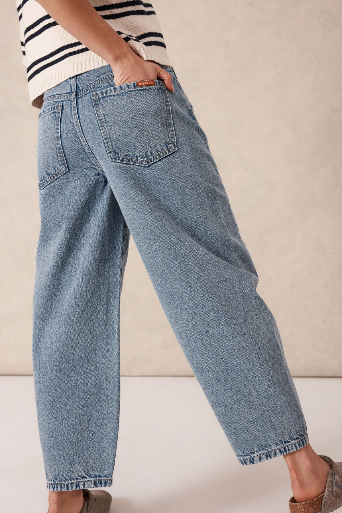 Maggie Tapered Barrel Jean (Mid Vintage Blue) - Something For Me​​