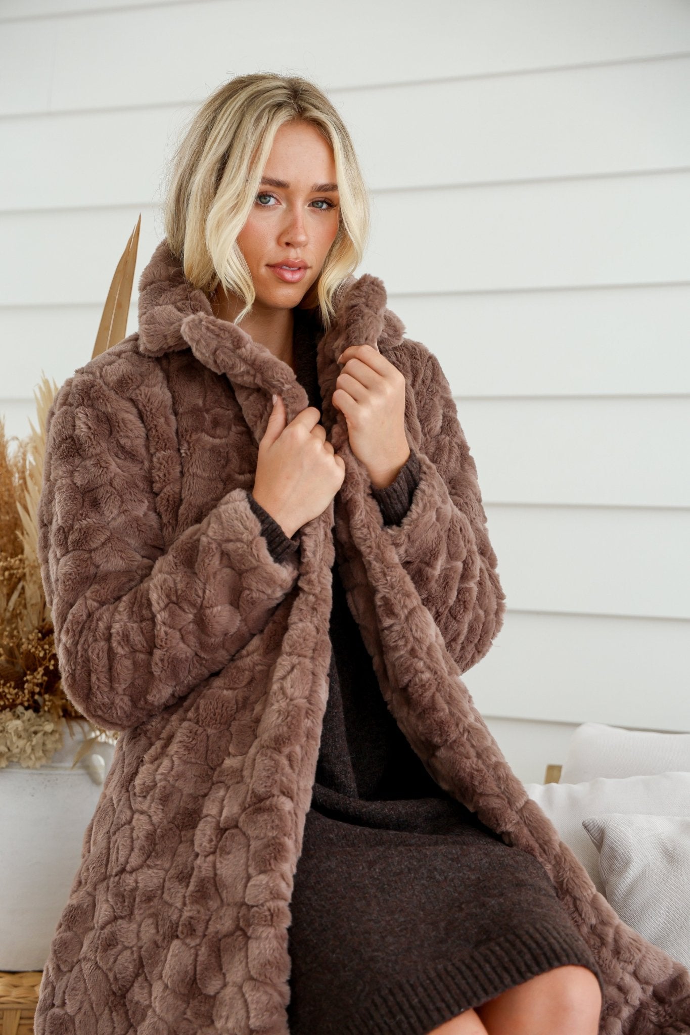 Marilyn Fur Coat (Mocha) - Something For Me​​