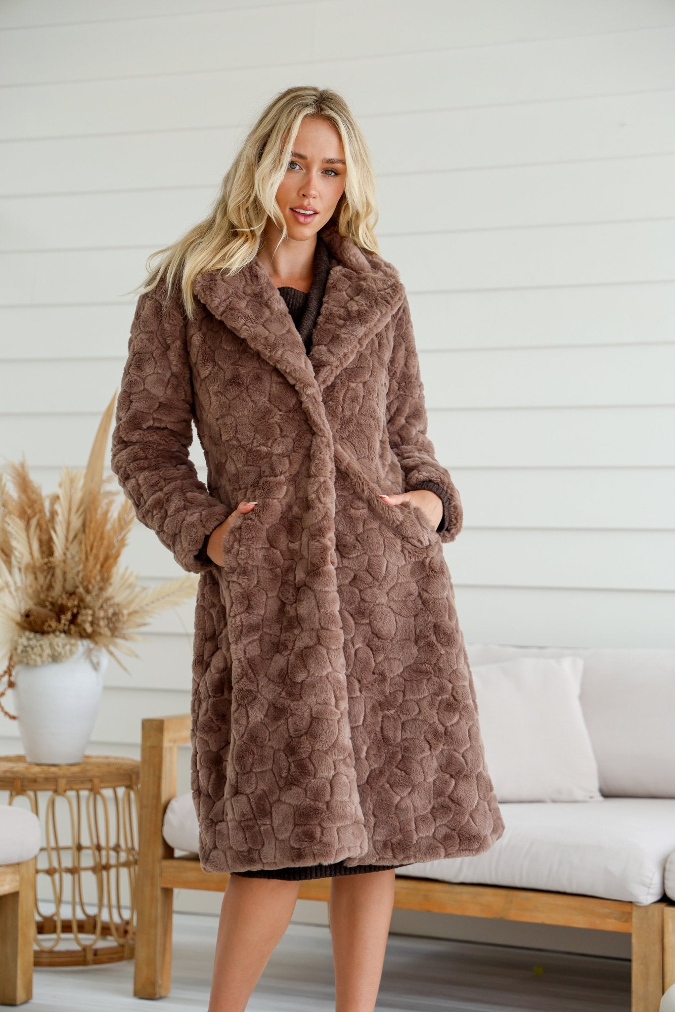Marilyn Fur Coat (Mocha) - Something For Me​​