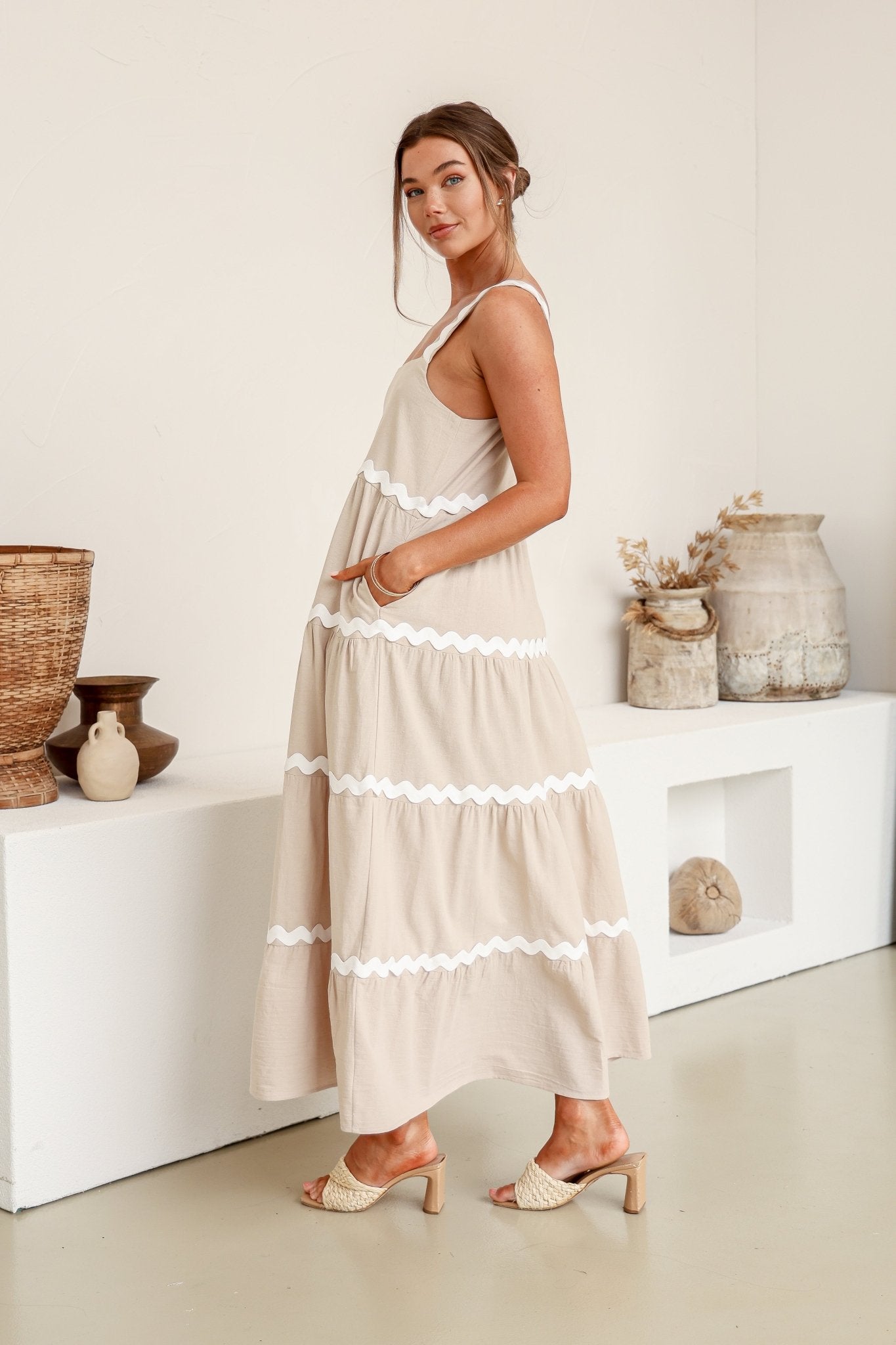 Mila Dress (Beige/White) - Something For Me​​