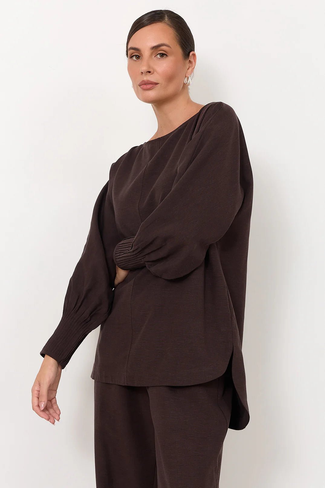 Olas Batwing Top (Chocolate) - Something For Me​​