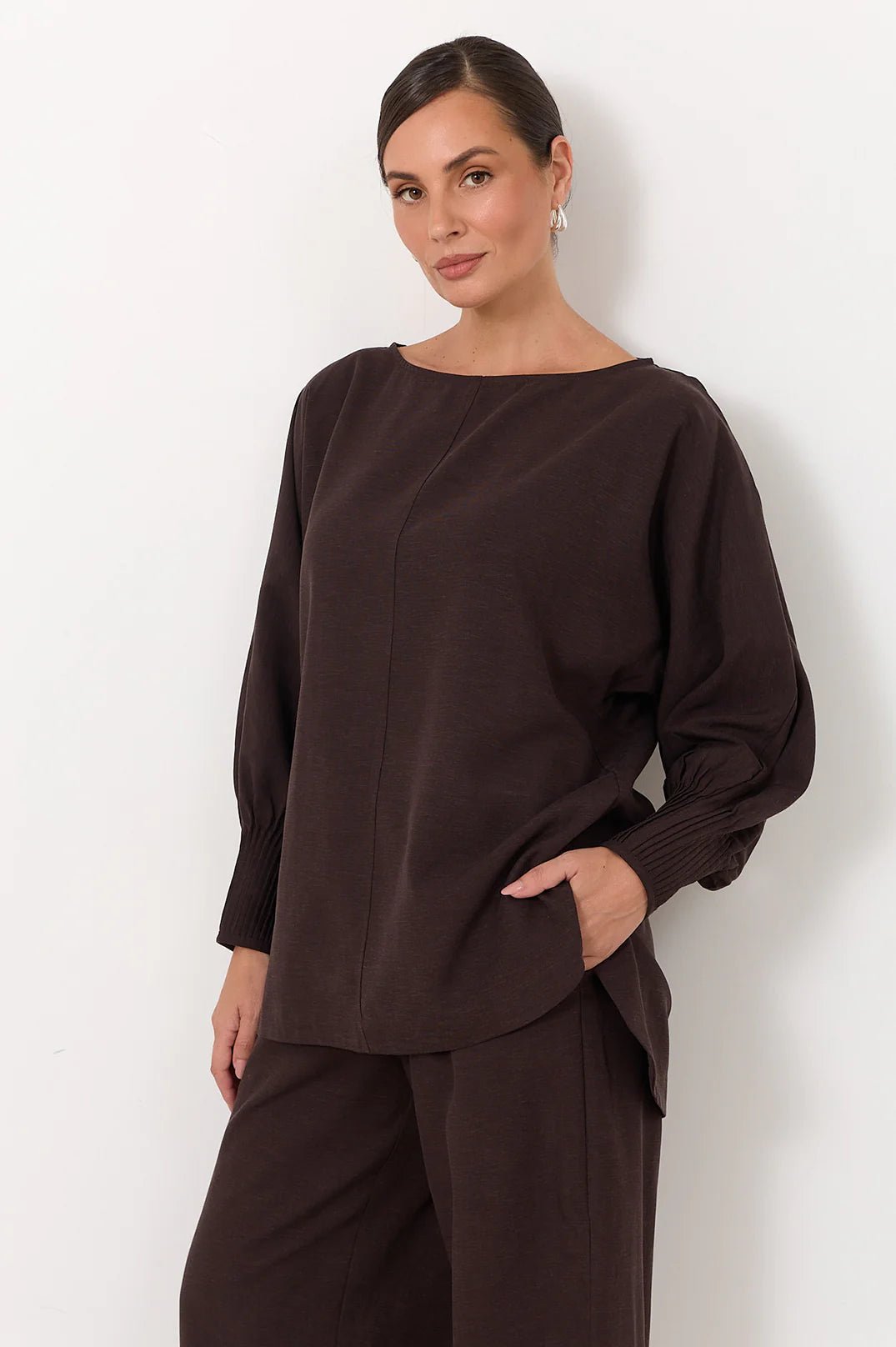 Olas Batwing Top (Chocolate) - Something For Me​​