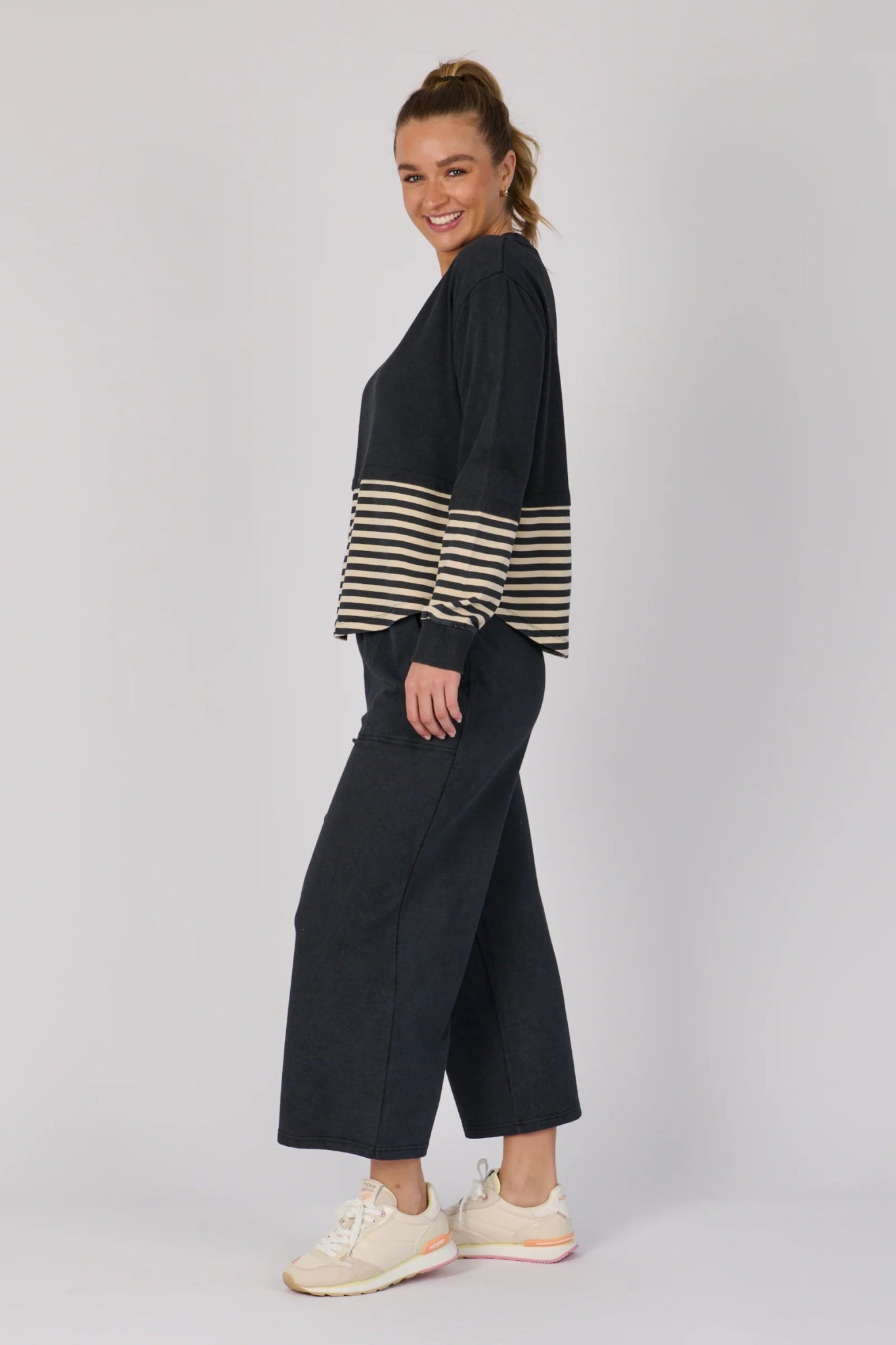 Scoop Hem Long Sleeve Top (Black Stripe) - Something For Me​​
