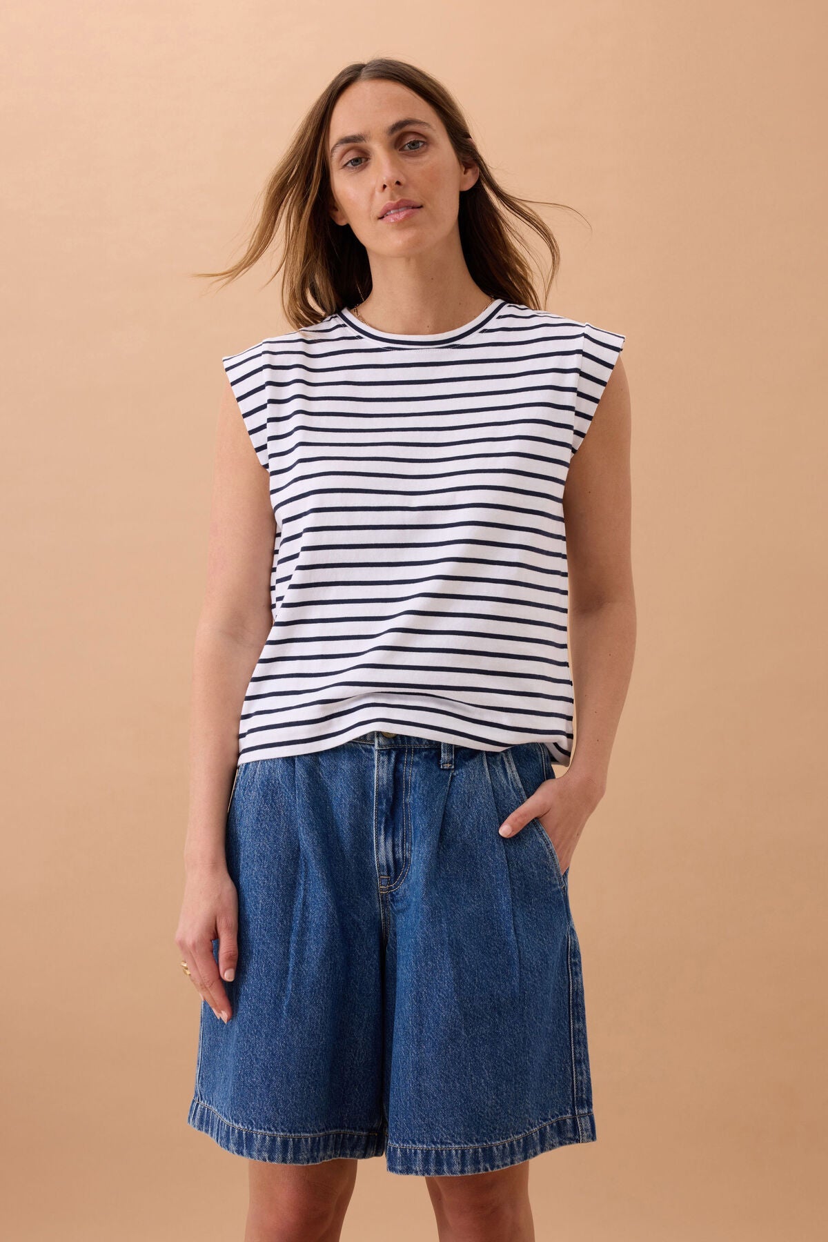 Sylvie Longline Pleat Denim Short (Fresh Indigo) - Something For Me​​