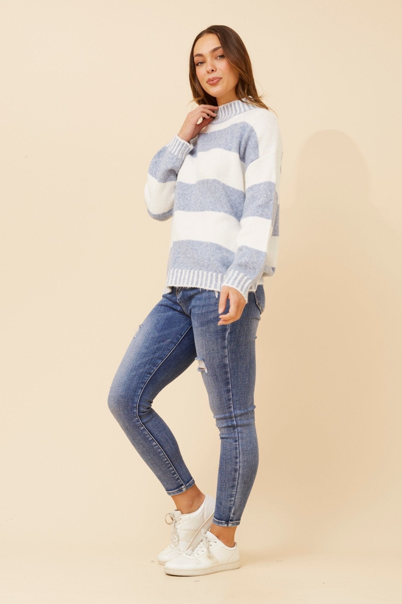 Yareli Stripe Pattern Sweater (Blue) - Something For Me​​