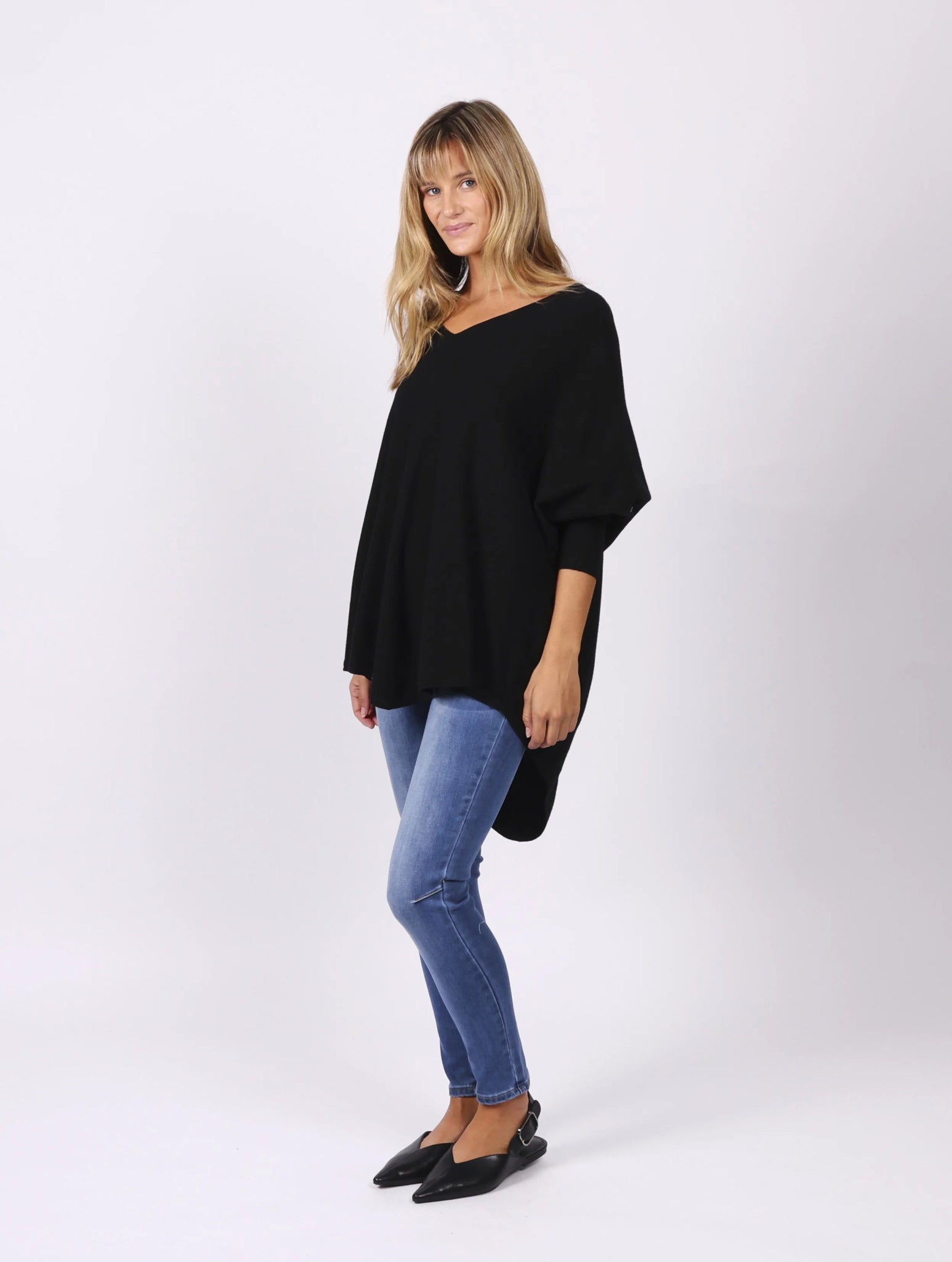Zoe Oversized Knit Top (Black) - Something For Me​​
