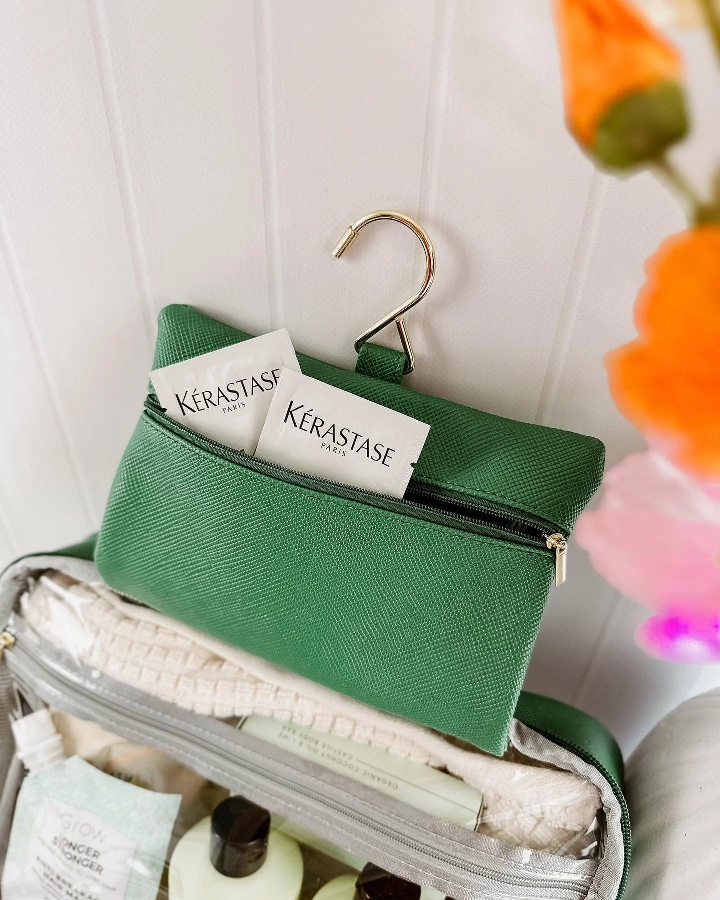 Emma Cosmetic Case (Green) - Something For Me​​
