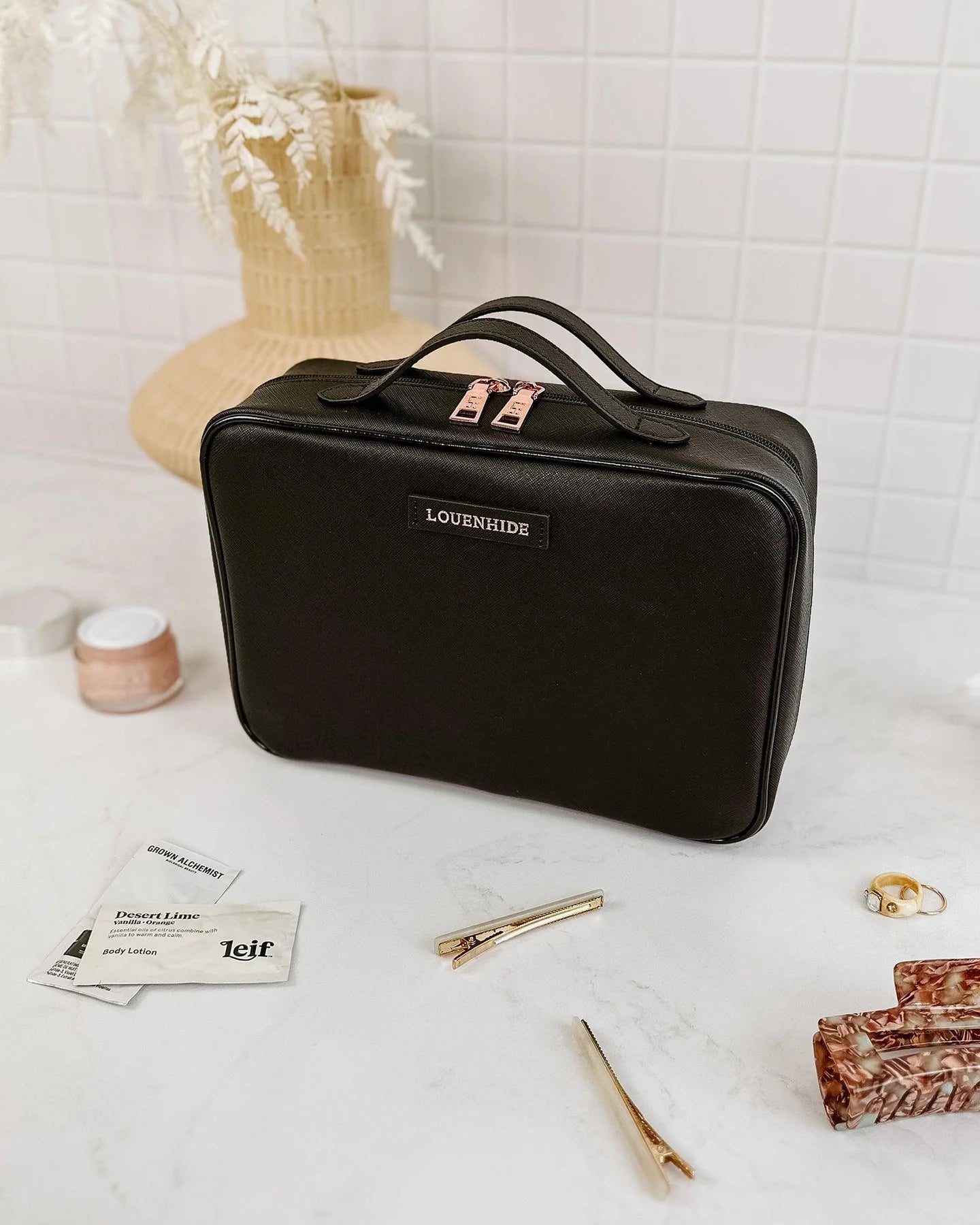 Georgie Cosmetic Case (Black) - Something For Me​​